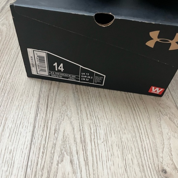 Under Armour Men's Highlight MC Football Cleat Size 14 - Picture 5 of 6